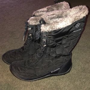 Women’s Columbia winter boots